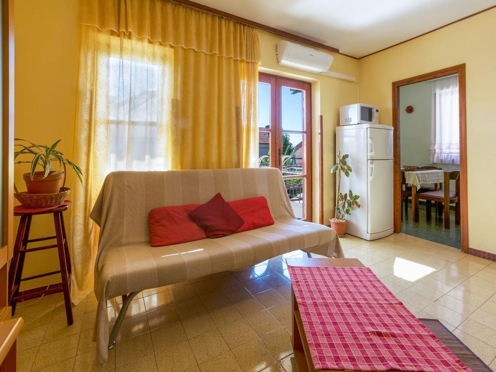 Apartment Snjezana Драмаль Экстерьер фото
